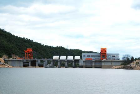 中電投江西三和躍洲水電站、峽山水電站項目發(fā)電機電阻柜運行良好